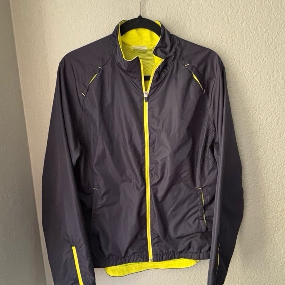Danskin lightweight windbreaker Large (12-14) - Picture 10 of 11